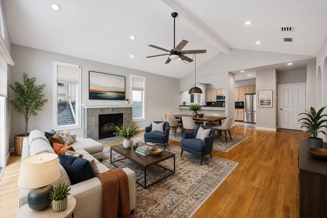 5104 Floyd Street, Houston, TX 77007