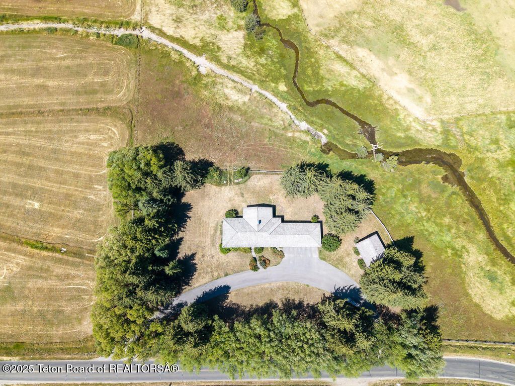 1000 N SPRING GULCH Road, Jackson, WY 83001 photo 2