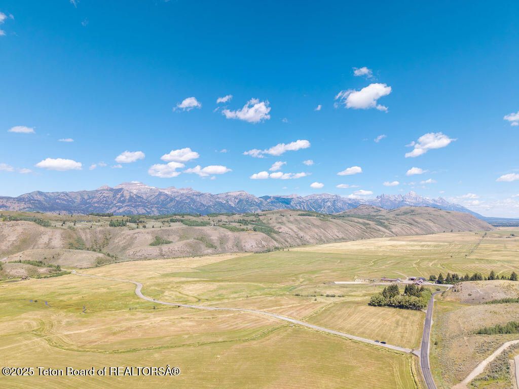 1000 N SPRING GULCH Road, Jackson, WY 83001 photo 23