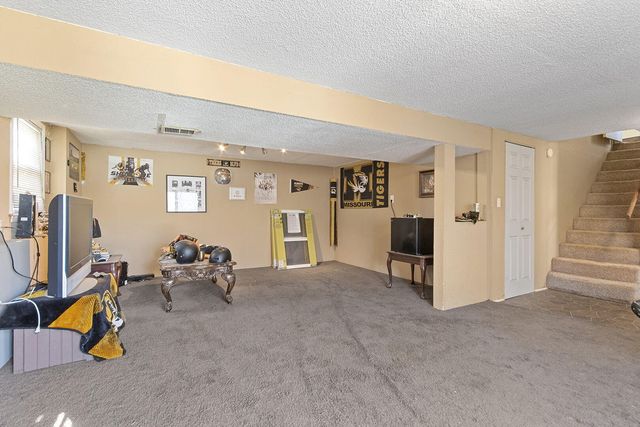 4419 STEVENDAVE DR, Columbia, MO 65202