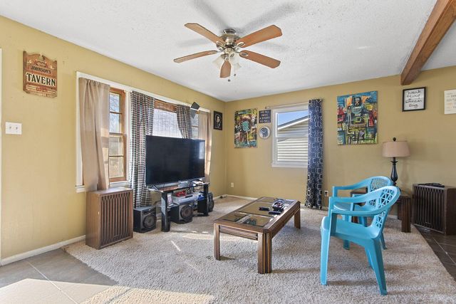 4419 STEVENDAVE DR, Columbia, MO 65202