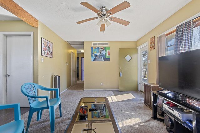 4419 STEVENDAVE DR, Columbia, MO 65202