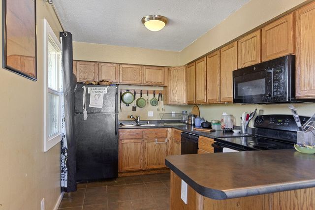 4419 STEVENDAVE DR, Columbia, MO 65202