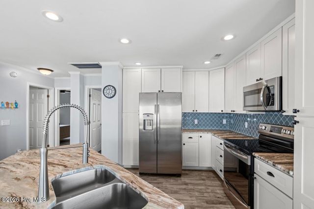 1255 New River Inlet Road, Sneads Ferry, NC 28460