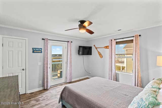 1255 New River Inlet Road, Sneads Ferry, NC 28460