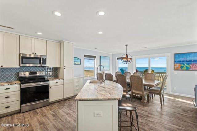 1255 New River Inlet Road, Sneads Ferry, NC 28460