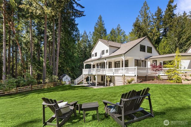6518 NE Justin Court, Bainbridge Island, WA 98110