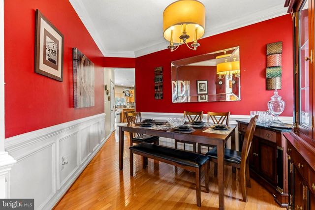 1004 GLEN OAK CT, La Plata, MD 20646