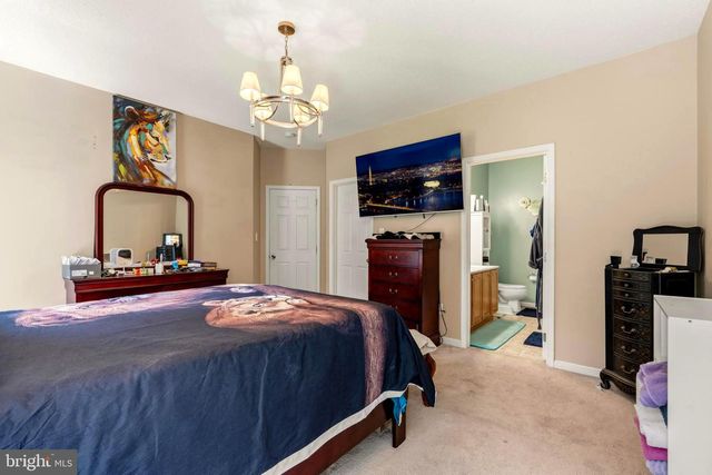 1004 GLEN OAK CT, La Plata, MD 20646