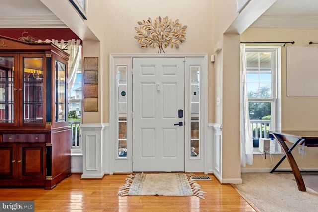 1004 GLEN OAK CT, La Plata, MD 20646