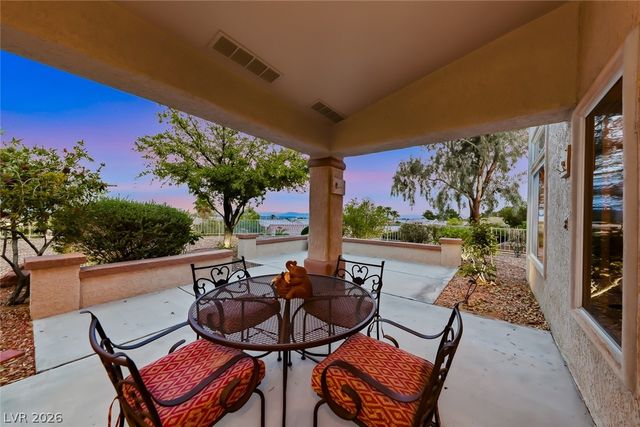 10612 Spring Garden Court, Las Vegas, NV 89134