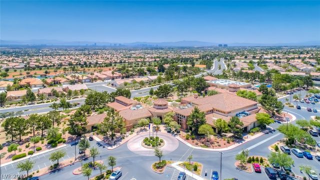 10612 Spring Garden Court, Las Vegas, NV 89134