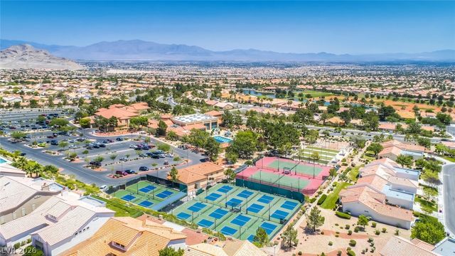 10612 Spring Garden Court, Las Vegas, NV 89134