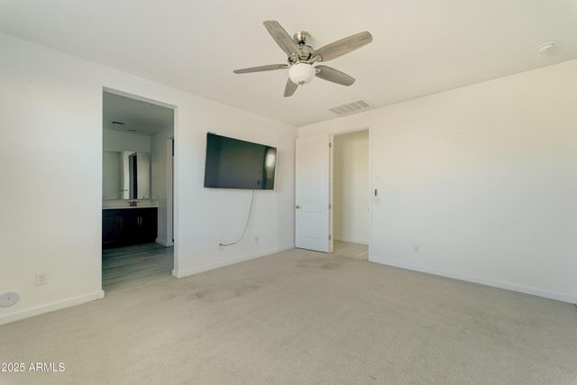 17704 W FETLOCK Trail, Surprise, AZ 85387