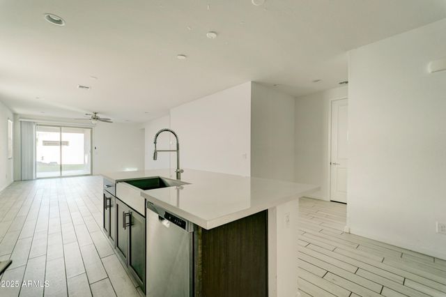 17704 W FETLOCK Trail, Surprise, AZ 85387