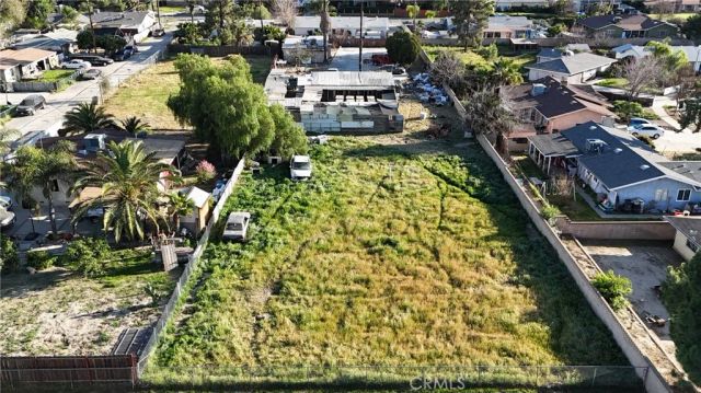 1918 E Oakland, Hemet, CA 92544