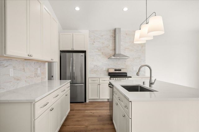 9296 N Woodridge Ct, Spokane, WA 99208