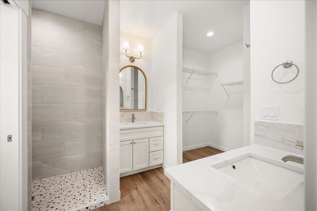 9296 N Woodridge Ct, Spokane, WA 99208