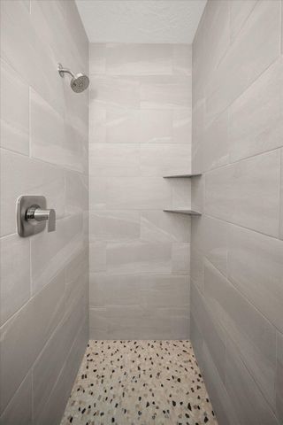 9296 N Woodridge Ct, Spokane, WA 99208