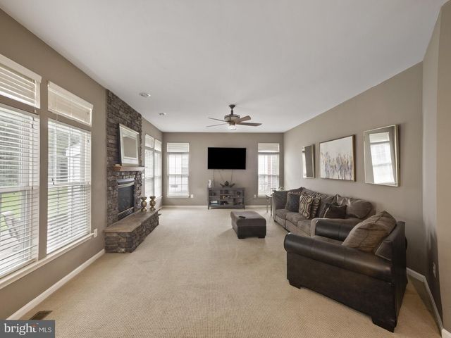 9661 BERGAMONT CT, Waldorf, MD 20603