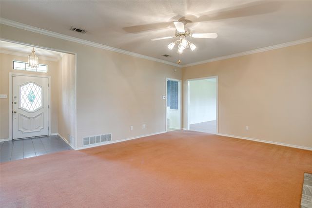 144 Trailwood Drive, Joshua, TX 76058