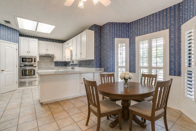 144 Trailwood Drive, Joshua, TX 76058