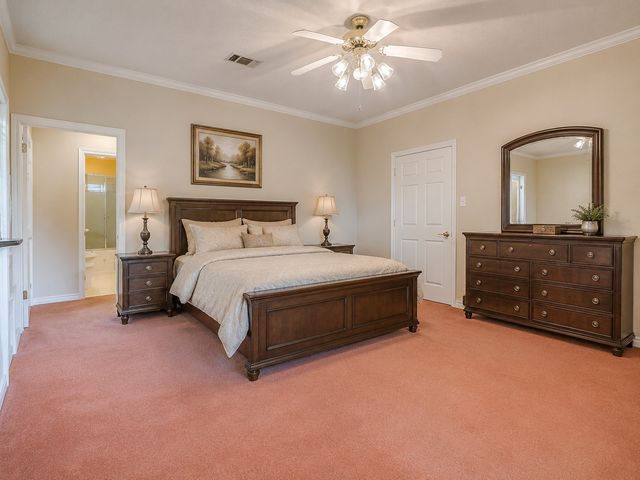 144 Trailwood Drive, Joshua, TX 76058