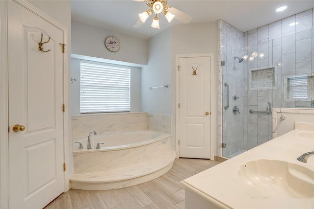 144 Trailwood Drive, Joshua, TX 76058