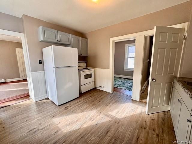 11 Fairview Avenue, Poughkeepsie, NY 12601