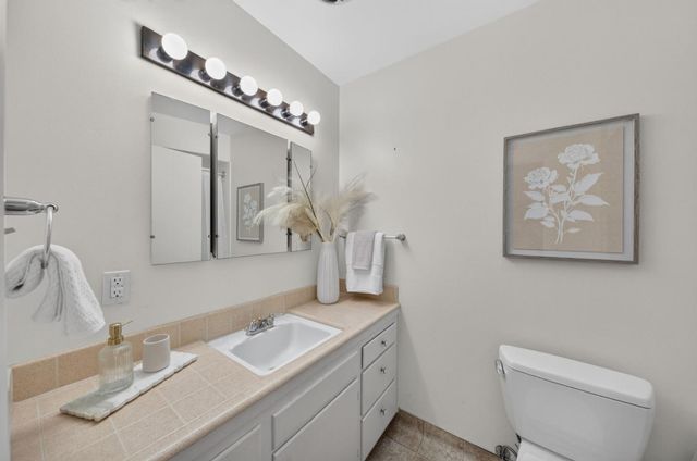 382 Clarence Avenue, Sunnyvale, CA 94086