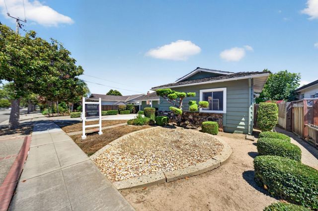 382 Clarence Avenue, Sunnyvale, CA 94086