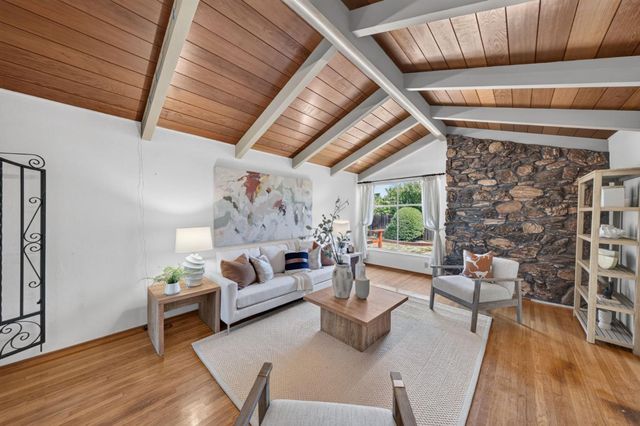 382 Clarence Avenue, Sunnyvale, CA 94086