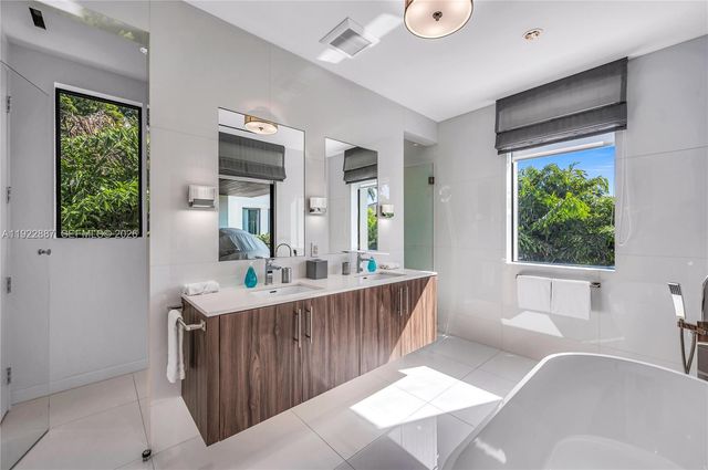 7501 Coquina Drive, North Bay Village, FL 33141
