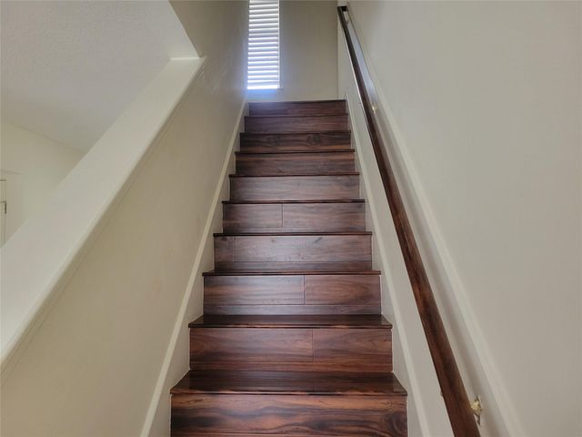 8126 Golf Green Circle, Houston, TX 77036