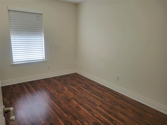 8126 Golf Green Circle, Houston, TX 77036