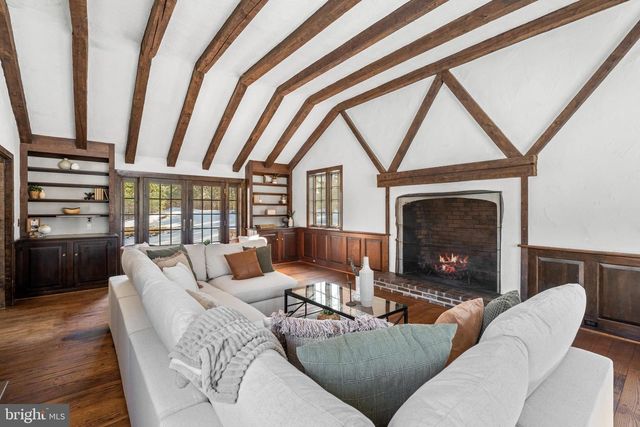 130 BEAUMONT RD, Devon, PA 19333