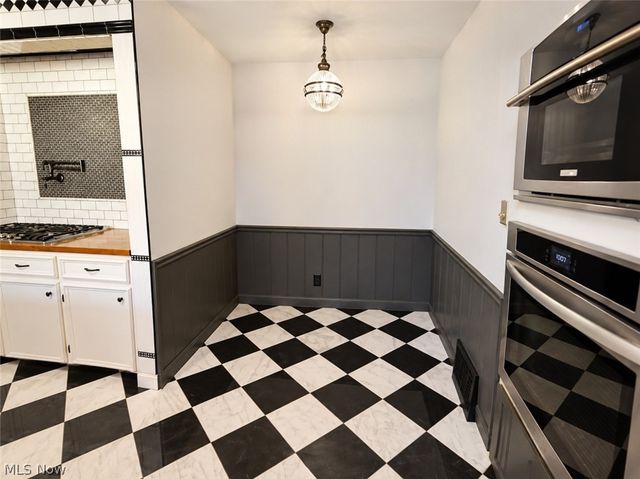 267 S Main Street, Hudson, OH 44236