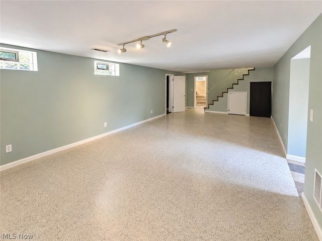 267 S Main Street, Hudson, OH 44236