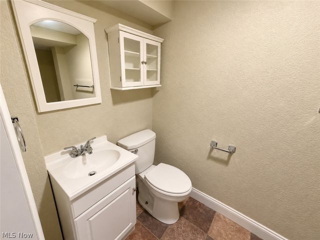 267 S Main Street, Hudson, OH 44236