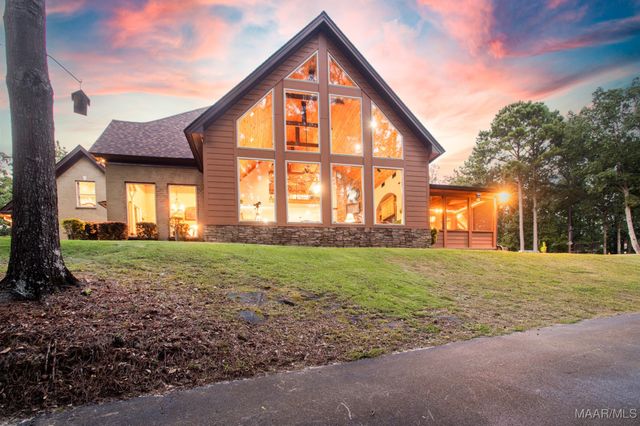 120 Covered Bridge Road, Wetumpka, AL 36093