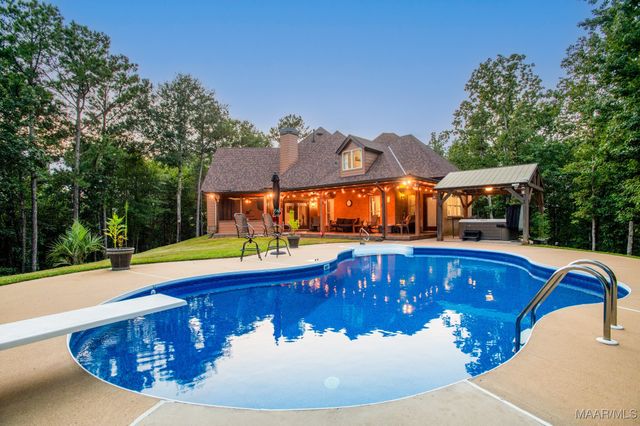 120 Covered Bridge Road, Wetumpka, AL 36093