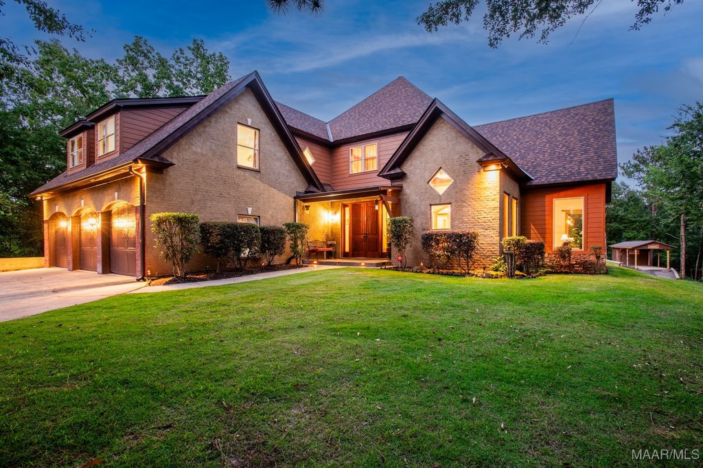 120 Covered Bridge Road, Wetumpka, AL 36093