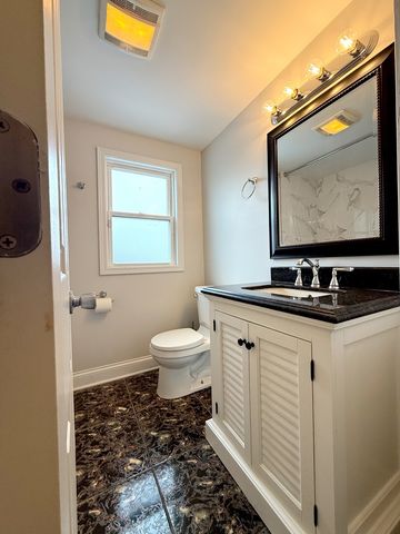 1924 13th Avenue, Broadview, IL 60155