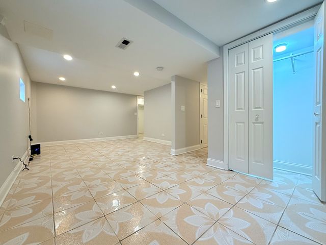 1924 13th Avenue, Broadview, IL 60155