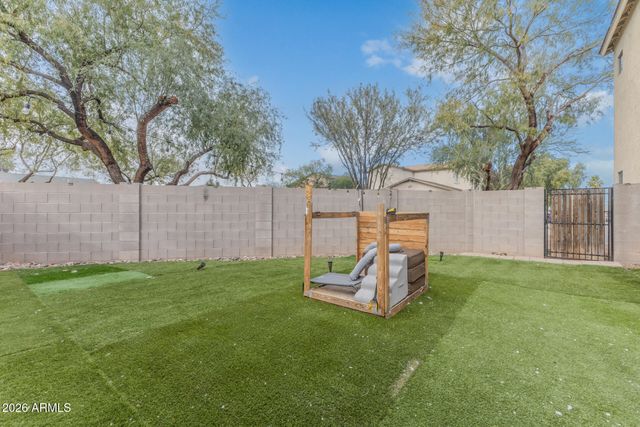 825 E MINTON Street, Phoenix, AZ 85042