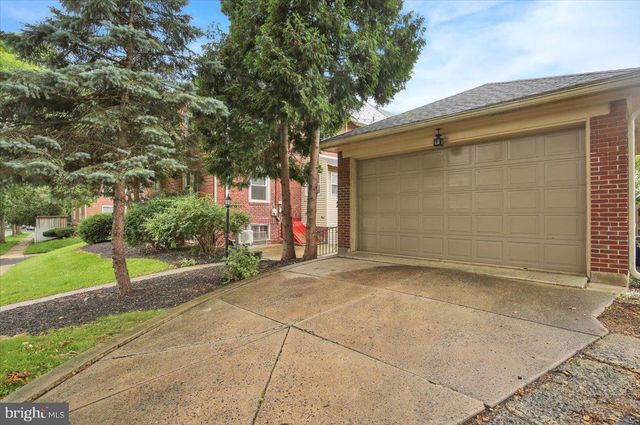 23 TREBOR PL, Wyomissing, PA 19610