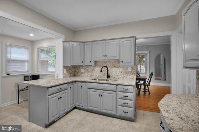 23 TREBOR PL, Wyomissing, PA 19610