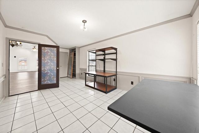 1528 E Twin Brook Terrace, Mustang, OK 73064