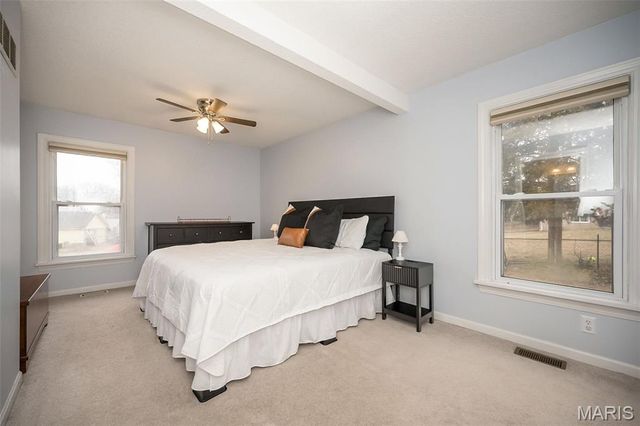 1475 Saint Catherine Street, Florissant, MO 63033