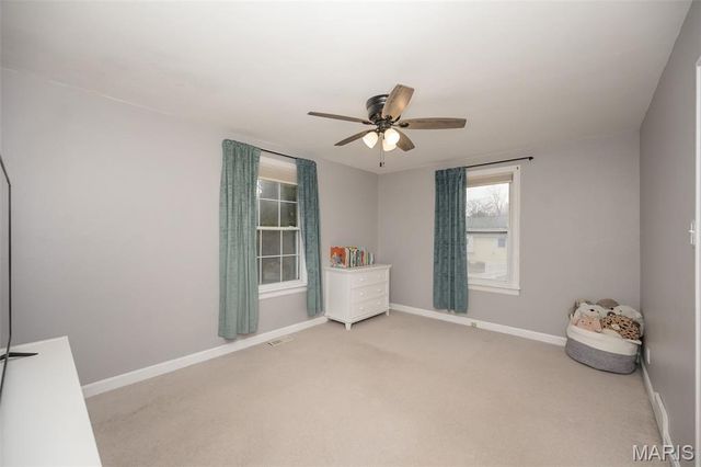 1475 Saint Catherine Street, Florissant, MO 63033